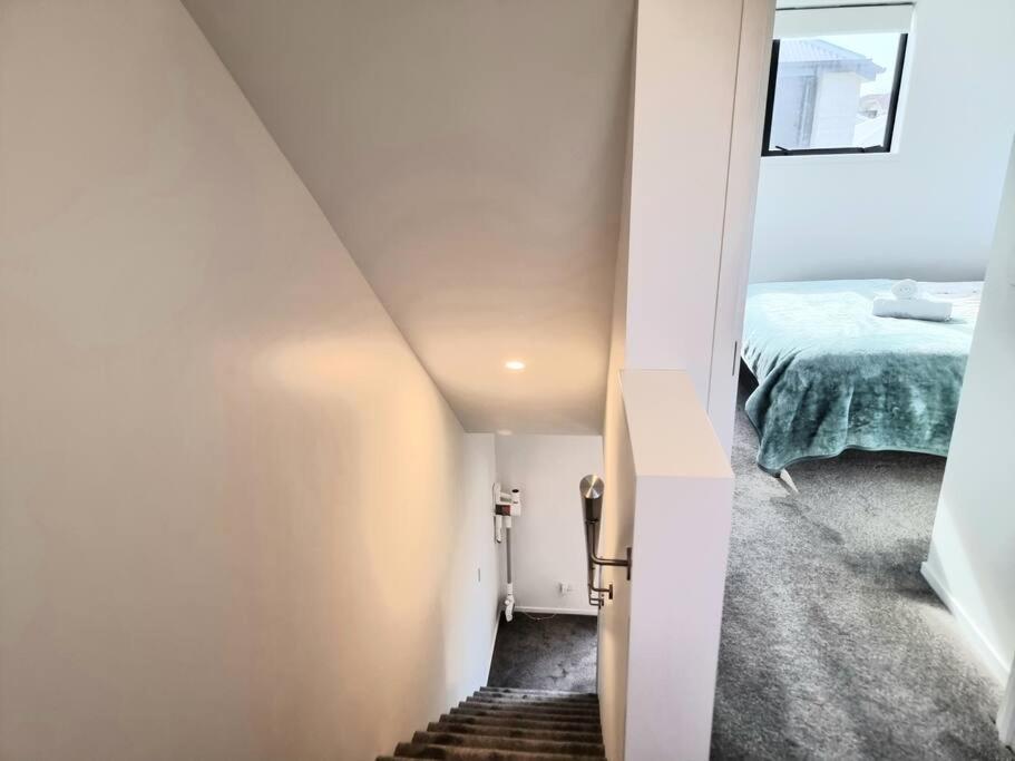 Vila Addington Townhouse 7 Mins Walk To Arena Christchurch Exteriér fotografie