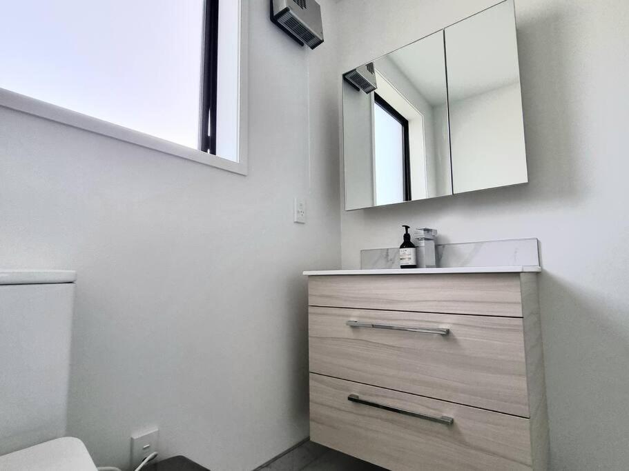 Vila Addington Townhouse 7 Mins Walk To Arena Christchurch Exteriér fotografie